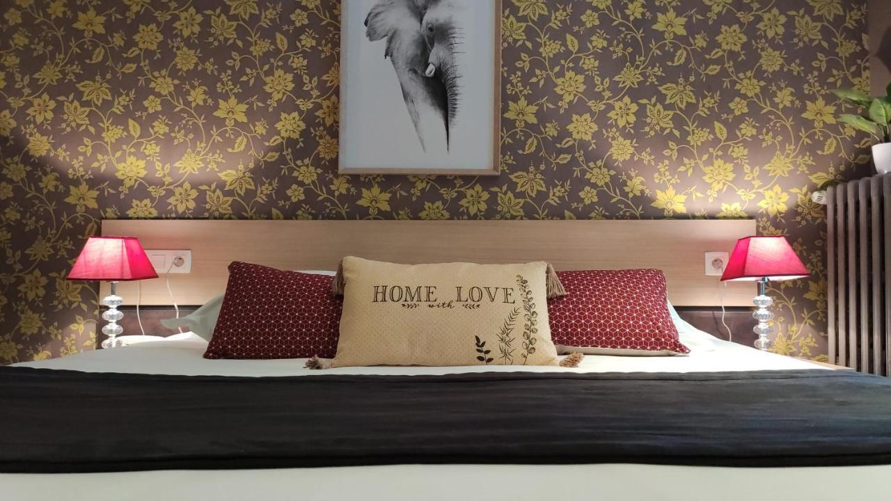 Celtic Hotel Auray Bagian luar foto