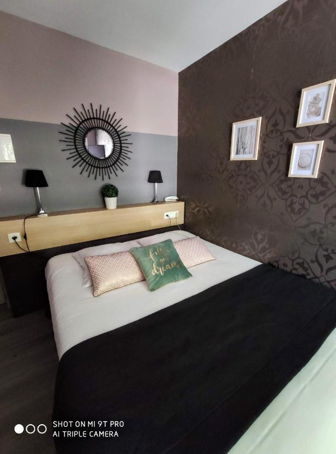 Celtic Hotel Auray Bagian luar foto